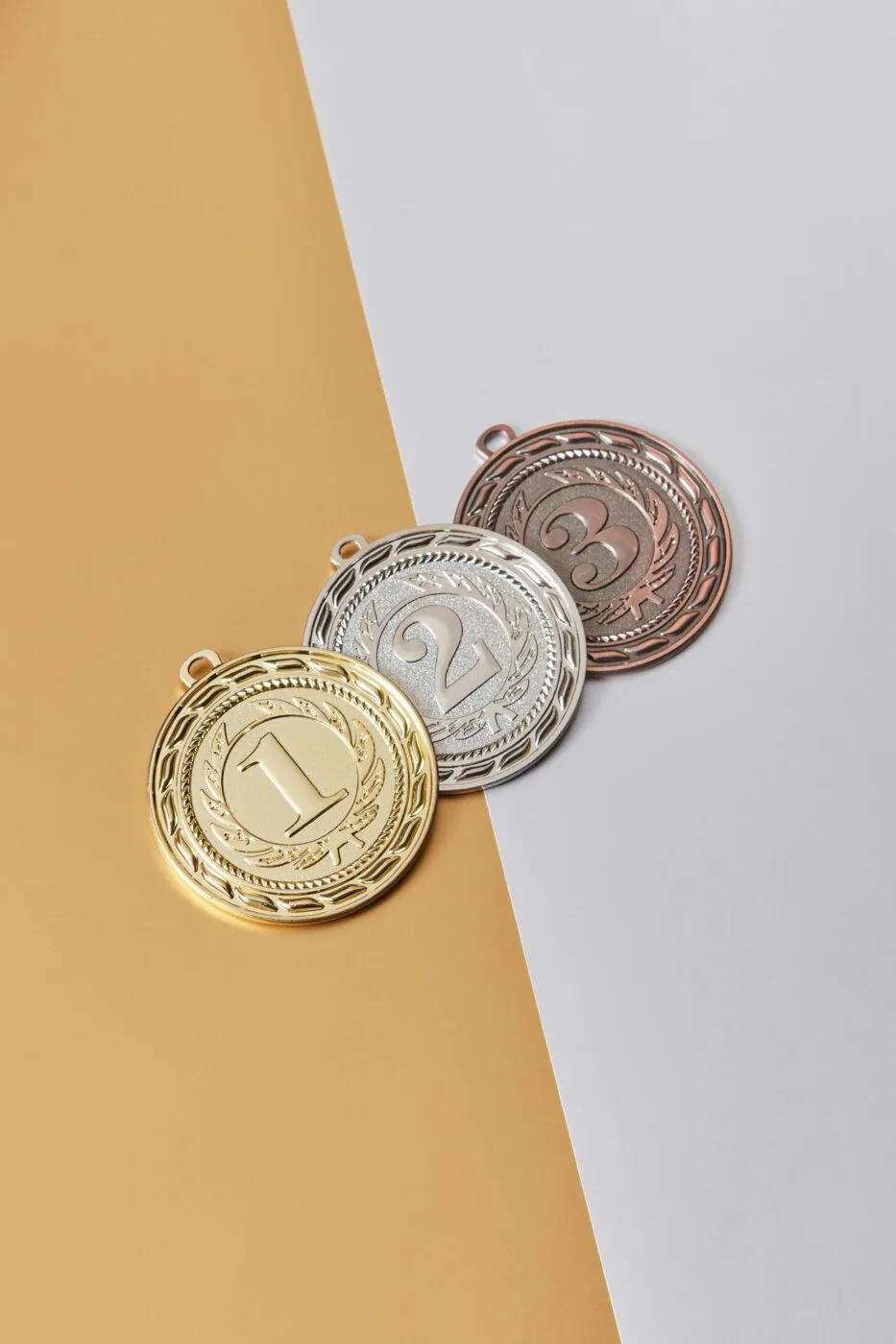pakker-drift-av-nettside-premium-utvidet-grunnleggende-telemark-digital-norge Medaljer for første, andre og tredjeplass – representerer tre nivåer av drift av nettside for bedrifter i Oslo og hele Norge